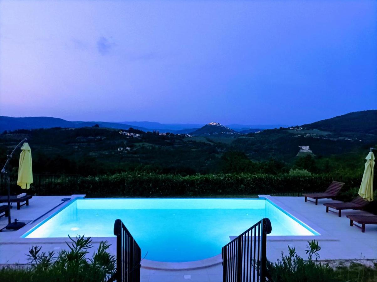 Motovun View Villa المظهر الخارجي الصورة